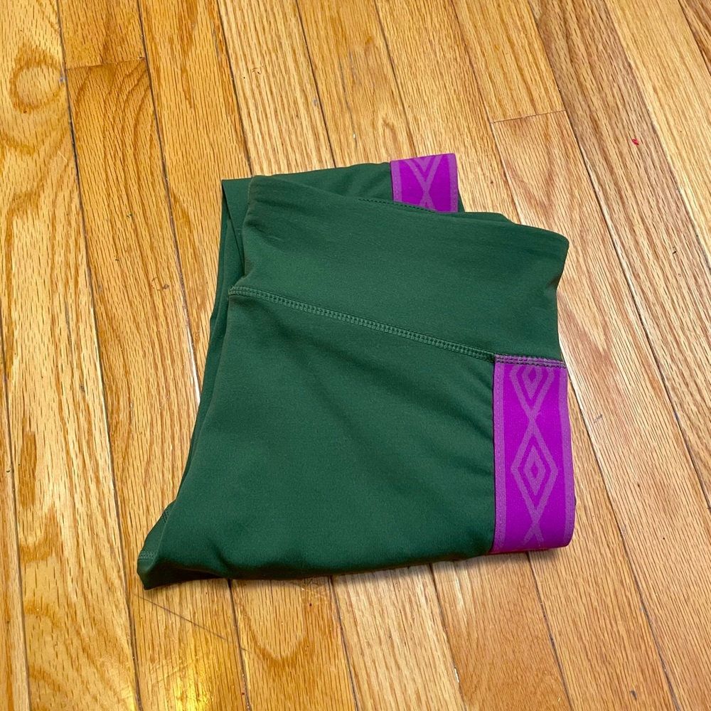 NWOT Umbro Athletic Pants, M